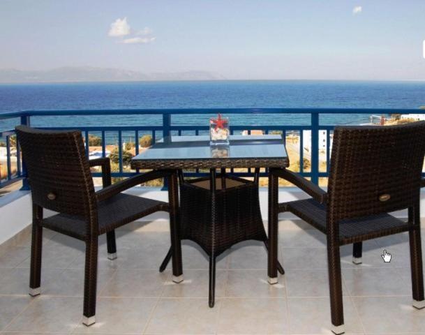 Kythera Irida Agia Pelagia  Bagian luar foto